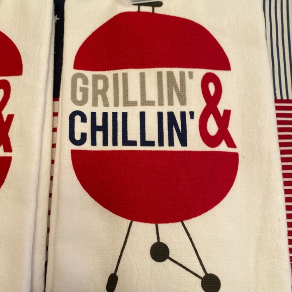 Grillin & Chillin Kitchen Linen & Decor Bundle - Picture 10 of 16
